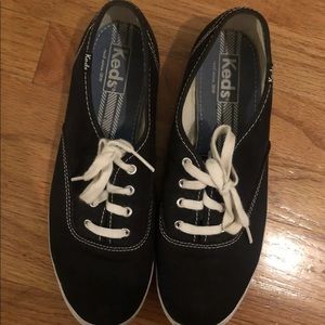 Keds sneakers size 8